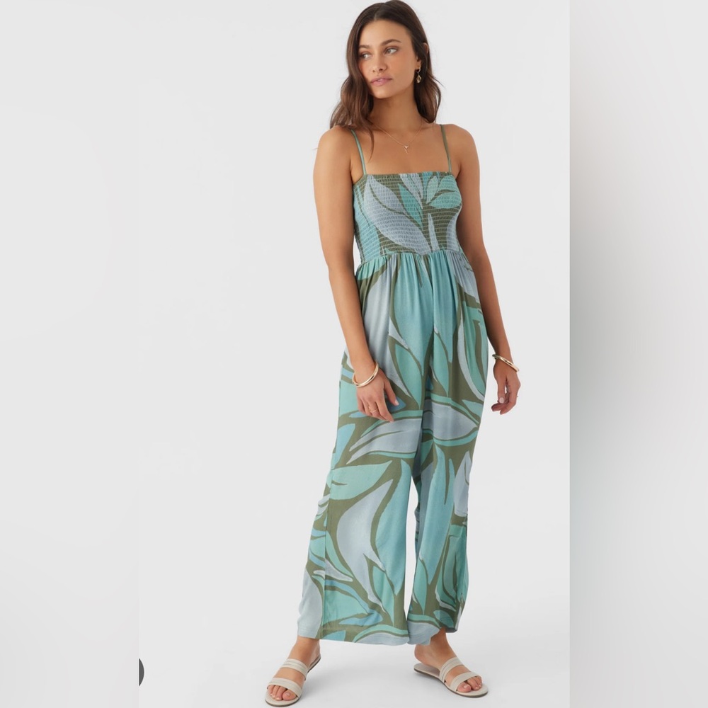 Elegant Blue-Green Jumpsuit